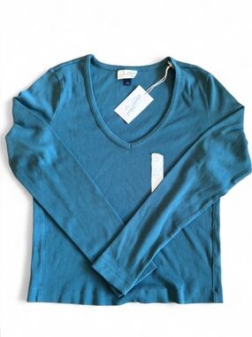 Universal Thread Teal Long-Sleeve V-Neck Top